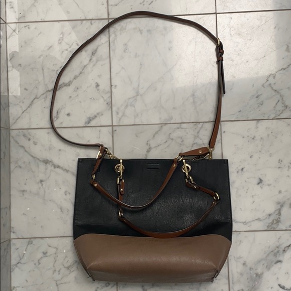 Black and taupe leather cross body bag. - Picture 2 of 7